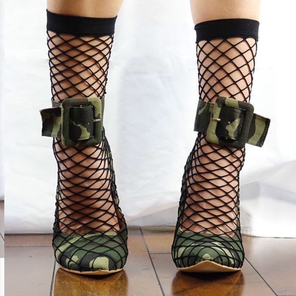 Camouflage Heels - Picture 2 of 3